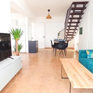 Luxury Private -sea View, Netflix, Gym- 5 Min From Beach! - Private In Shared , Larnaca Cyprus