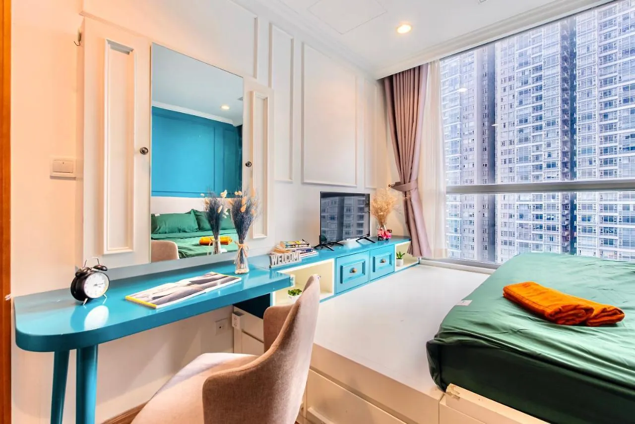 Apartment Moxy Hcmc Aparts - Vinhomes Central Park, Ice Rink Ho Chi Minh City