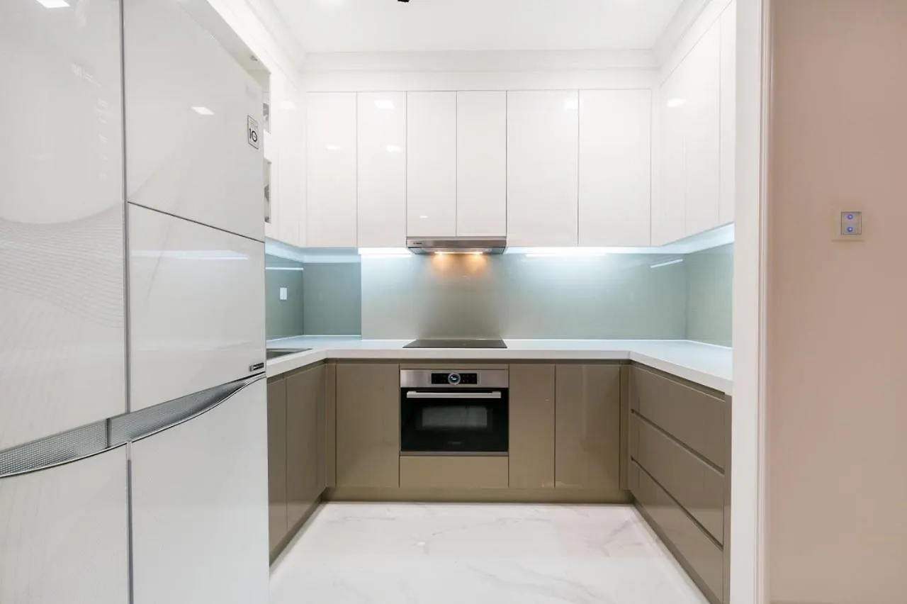 Apartment Moxy Hcmc Aparts - Vinhomes Central Park, Ice Rink Ho Chi Minh City Vietnam